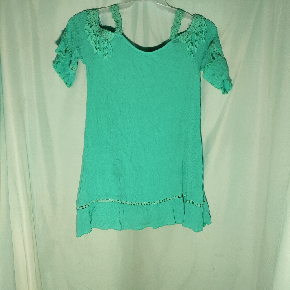 Little sassy blouse - Picture 3 of 4